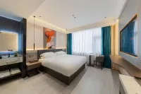 Xihai'an Smart Hotel (Huaya Happy City Store, Wanning High-speed Railway East Station)