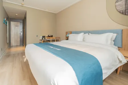 Home Inn Cangshan Zhongxin Road Commercial Street Branch