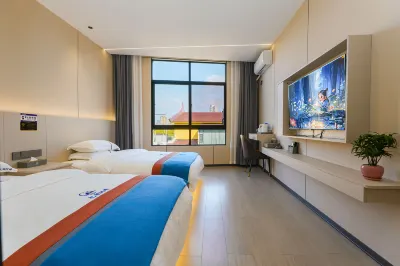 Maitreya Lake Riverside Homestay (Huquan Water Town Tourist Resort Branch) Hotels near Honghe Nativeland