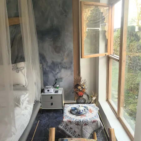 Pingwu Qingqiugu Homestay