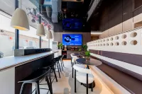 Shangye Smart Hotel (Baotou Teachers' College Yiji Group Branch) - Esports