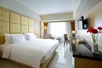 Hotel Santika Makassar Hotels near Kayangan Island