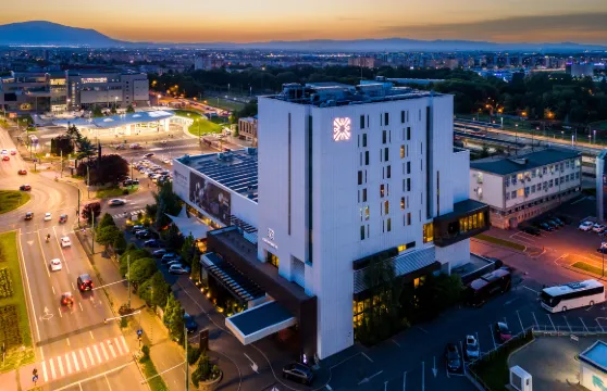 布拉索夫克倫威爾酒店