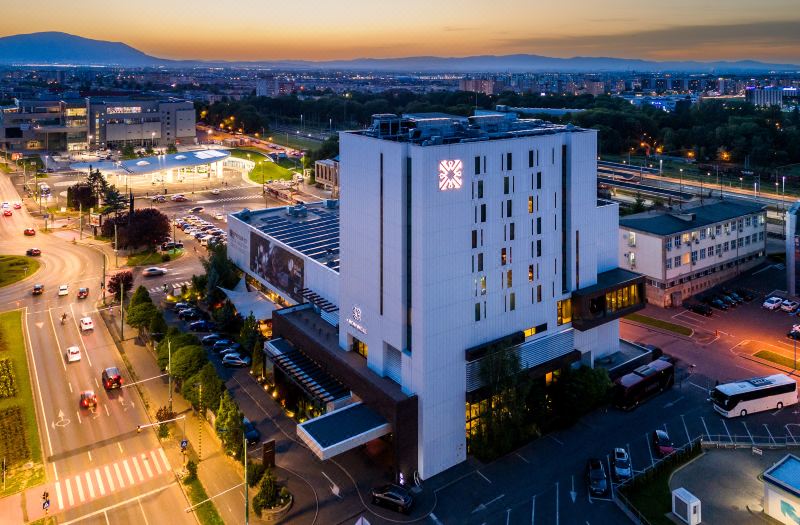 Kronwell Brasov Hotel