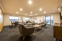 Eastend Studio Apartments