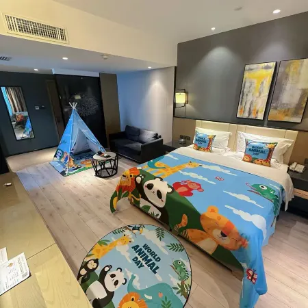 Jinyi Preferred Hotel (Bayan Naoer Linhe Victoria Mall Branch) バヤンノールのホテル