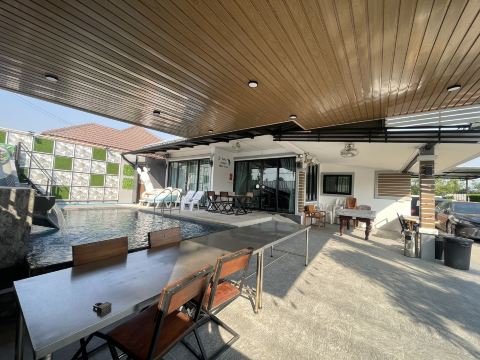 S-One Huahin Poolvilla