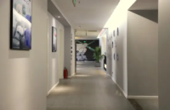 Zenith E-Sports Hotel (Xindong International Plaza)