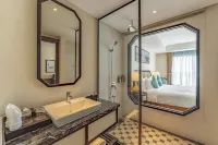 Charmant Suites a Boutique Hotel Cần Thơ Các khách sạn gần Bến Ninh Kiều