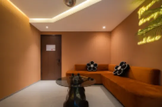 西湖52設計師民宿（西湖靈隱店）