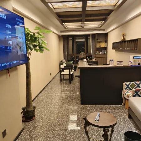 Zhuyin Hotel (Changsha University of Science and Technology)