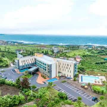 西歸浦海洋格蘭德梅爾酒店 鄰近中文海水浴場的酒店