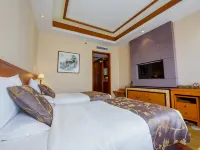Junan Gloria Plaza Hotel Hotels in Chengde County
