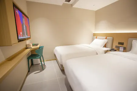 Hotel ANYA Отели рядом с достопримечательностью «Urumqi Railway Transport School (Beijing Middle Road)»