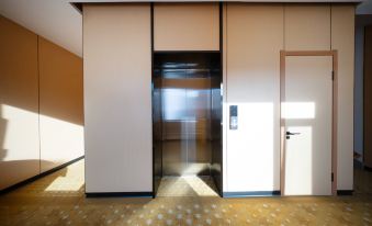 XIZHIVIENTIANE HOUTEL