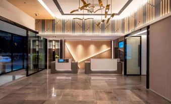 Homeinn Selected Hotel (Changsha Window of the World Zhongmao City)