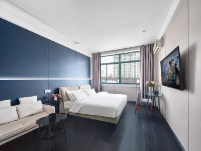 Shiguang Select Hotel Hotels near Jinshan Park