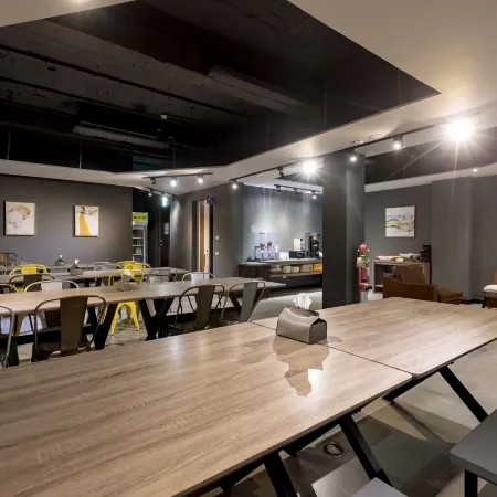 Hotel Brown-Zhongzheng