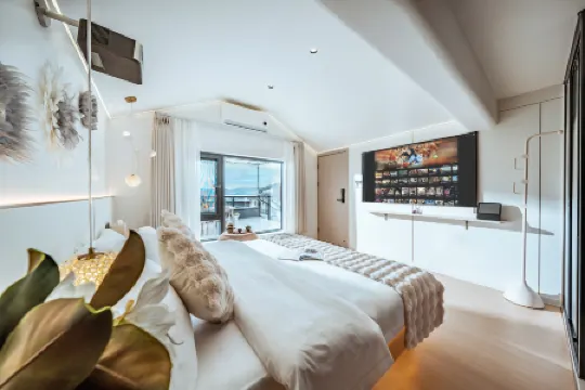 Baixiaobai · Exquiste Ancient City View Smart Homestay (Dali Ancient City South Gate)