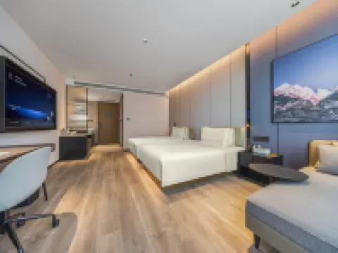 Yaduo Hotel, Dongfeng Middle Road, Baoding Wanbo Plaza Hotels in Baoding