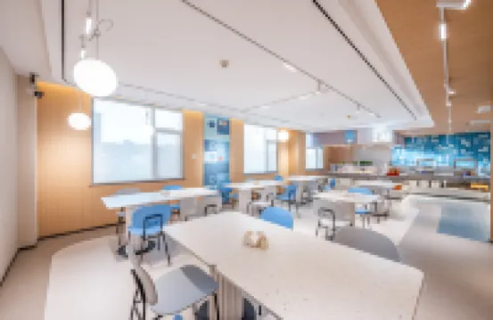 Home Inn Hotel • Neo (Huayin Huashan North High-Speed Railway Station)