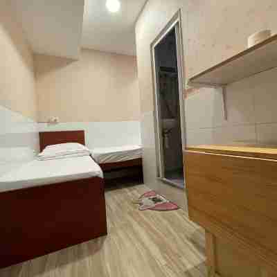 KAJ WONG HOUSE Rooms