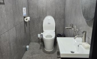 EDEN GUEST HOUSE