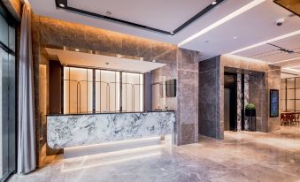 Homeinn Selected Hotel (Shanghai Bund Nanjing Road Pedestrian Street Subway Station)