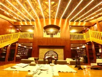 Zhenglan Banner Shangdu Lake Luxury Wilderness Hotel Hotels in Zhenglan Banner