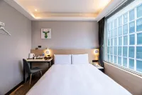 Hub Hotel Songshan Inn Các khách sạn ở Chợ đêm phố Raohe