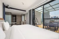 OKDAY Hotel (Royal Diwang Plaza, Lengshuitan, Yongzhou) - parking