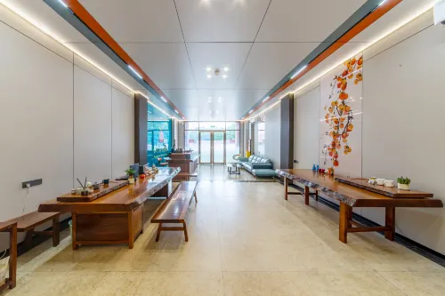 Golden Orange•Persimmon Hotel - 2-Star
