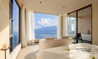 Nocturne Villa at Yueyin Ting | Full View Half Mountain Sea View Resort Hotel (Dali Erhai Branch)