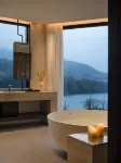 Dongjiang Lake Guishu • HolidayVilla - Hot Tub