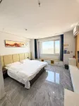 Kailai Apartment (Rongchuang Amusement Park Branch) - Condos
