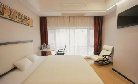 Baoji Maple Leaf Hotel Отели рядом с достопримечательностью «Jintai Taoist Temple»