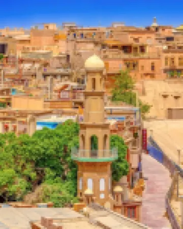 Rezen Seman (Kashgar) Hotels near The Former Russian Consulate in 1890