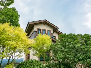 Zhangjiajie Cloudy Valley Villa Hotel