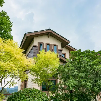 Zhangjiajie Cloudy Valley Villa Hotel Hotels near Wu Lingyuan