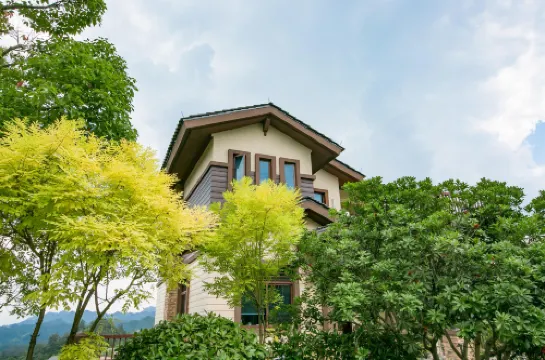 Zhangjiajie Cloudy Valley Villa Hotel