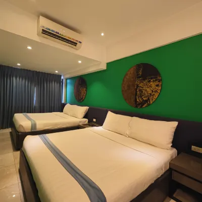 Skyloft Hotel - UST Hotels near Santa Cruz