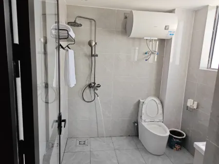 City Express Hotel Отели в г. Цоцинь