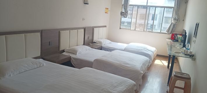 Dansai Baiyun Hotel Hotels in Danzhai