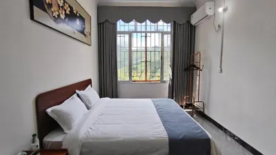 Yunan Zhushu (Ma'an Bamboo Sea) Отели рядом с достопримечательностью «Xinyi Ma'an Bamboo Sea Tourist Area»