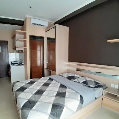 High Livin Apartment Pasteur Hotels in Sukaraja