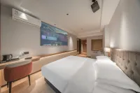 elvira S Hotel (Zaozhuang Yicheng Jiefang South Road) - Parkering