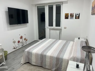 Roma Apartment Metro A Domus Acquedotti Hotel in zona Università degli Studi di Roma "Tor Vergata"