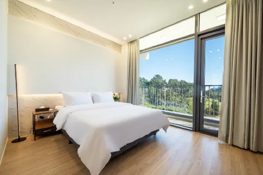 Hillsnorkelbeach Hotel