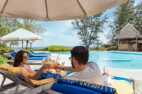 The Charming Lonno Lodge Watamu - بار
