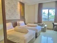 Nevada Hotel Ketapang Hotels in Kantor